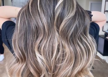 13 Blonde musste sich ansehen