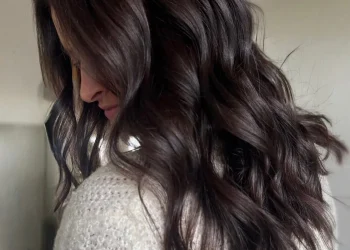 13 Must-See-Looks mit dunkelbrauner Haarfarbe