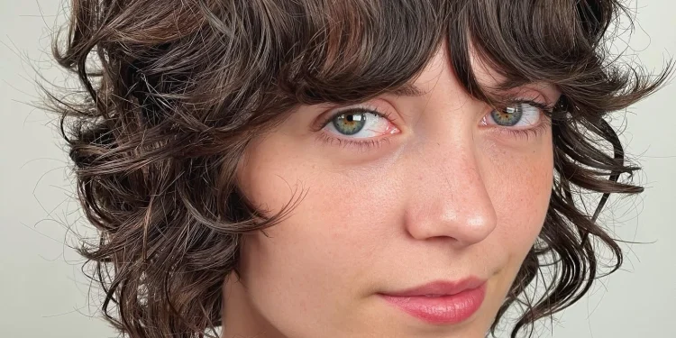 13 Shaggy-Bob-Frisuren, die Stylisten empfehlen