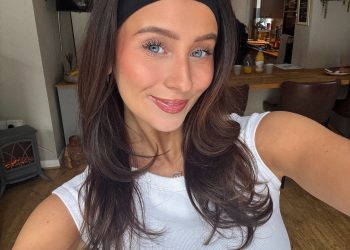 13 atemberaubende Stirnbandfrisuren, die Sie versuchen müssen