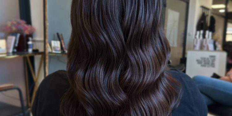 15 Braune Haarfarben Ideen, die Sie sich eigentlich wollen
