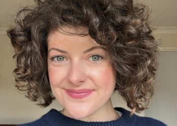 15 kurze lockige Frisuren für natürliche Locken