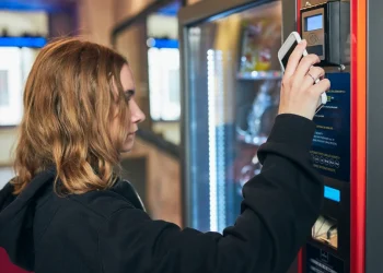 5 Verkaufsmaschinen, die jeder in Höhe von 2000 US -Dollar in passivem Einkommen 2025 aufnehmen kann