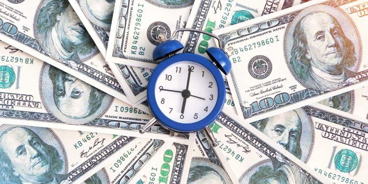 Wie man Geld mit Tiktok 25000 $ monatlich verdient, ohne das Gesicht zu zeigen