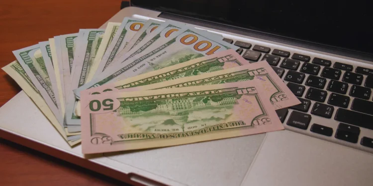 Wie der IRS Ihre Ausgaben verfolgt: Die überraschende Möglichkeiten, wie sie wissen, dass Sie das Einkommen verstecken