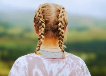 Wie das Flechten meiner Haare vor dem Schlafengehen meinen Morgen veränderte