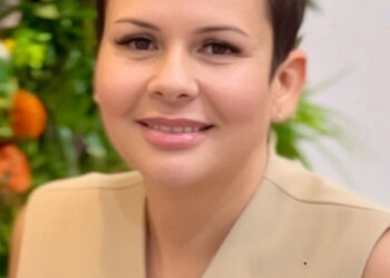 12 jugendliche und schicke Frisuren für Frauen über 40